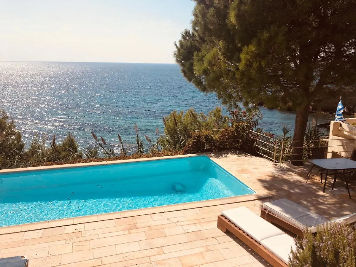 Villaparadiso Beach Front Villa Makris Gialos Argostoli